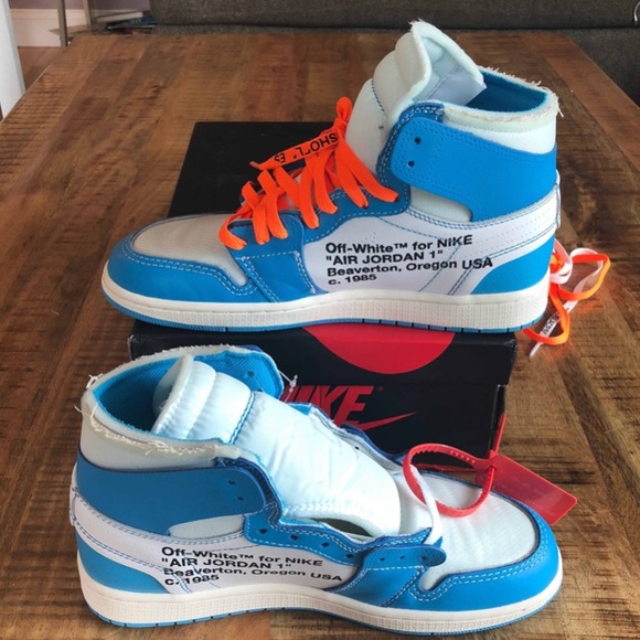 Off White x Air Jordan 1 RETRO HIGH OG ‘UNC’ - Picture 2 of 6